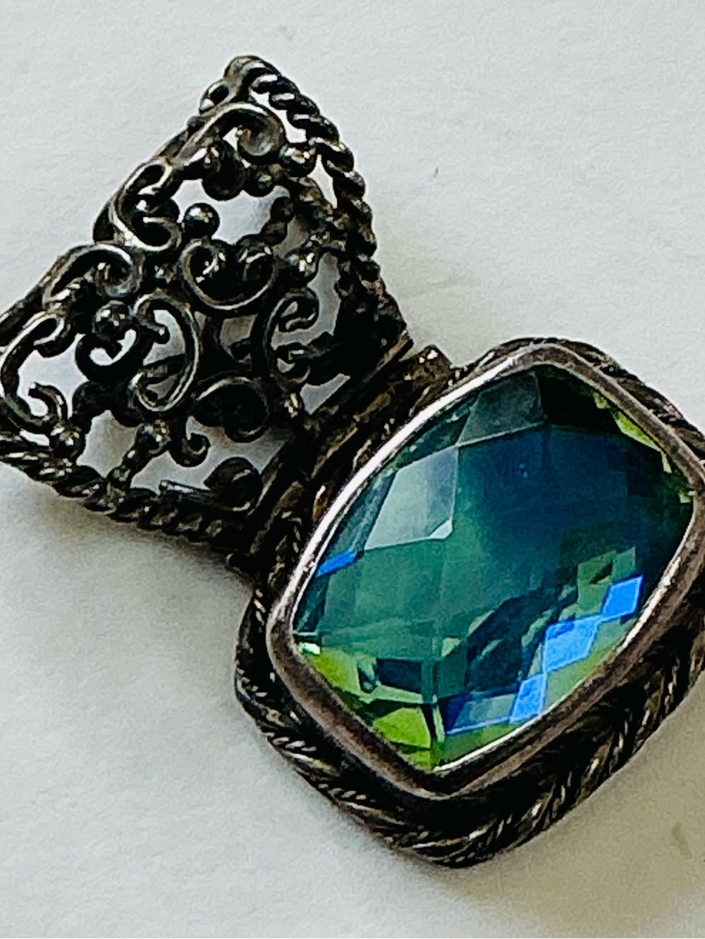 Lori Bonn 925 Hinged Filigree Calypso Quartz Color-change Vintage-look Pendant